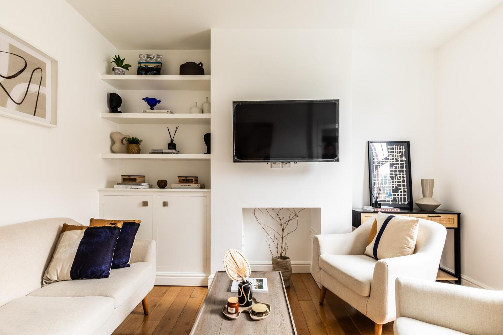The Broadway Bath - 2 Bedrooms With Parking, Central באת' מראה חיצוני תמונה