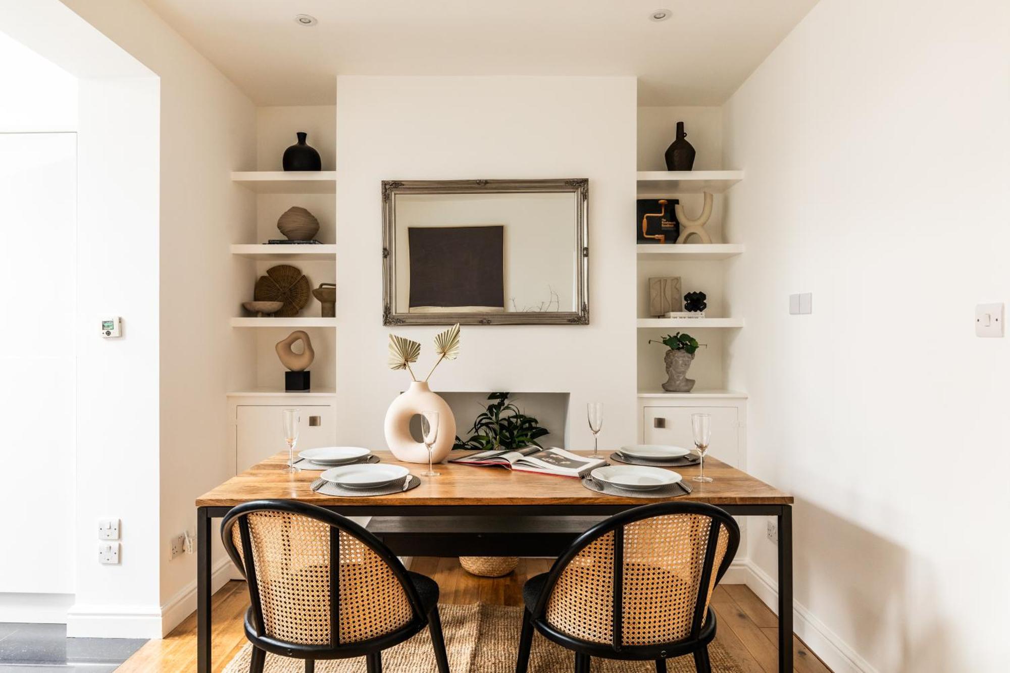 The Broadway Bath - 2 Bedrooms With Parking, Central באת' מראה חיצוני תמונה