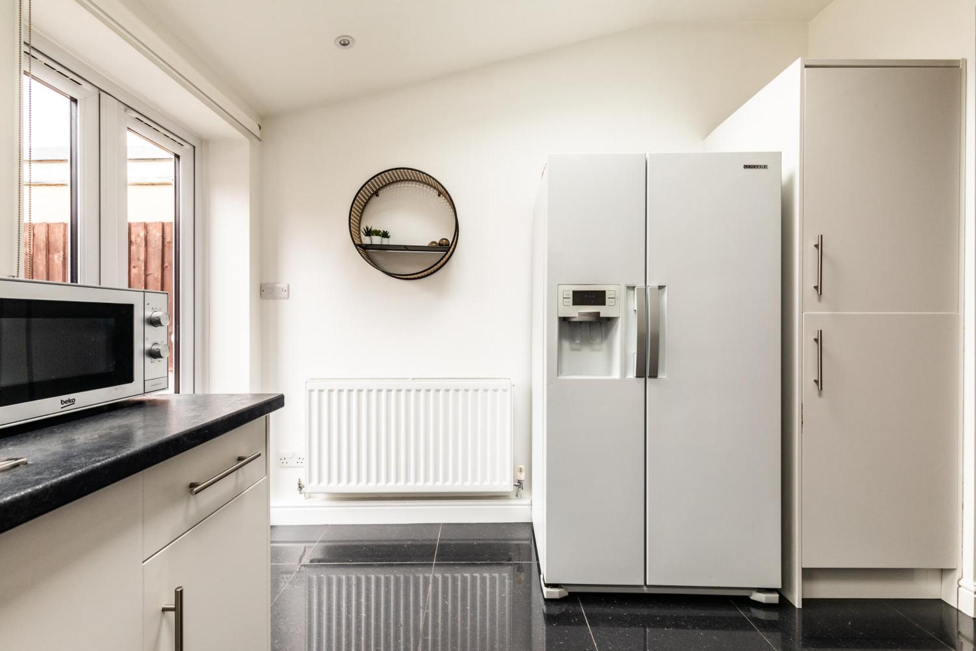 The Broadway Bath - 2 Bedrooms With Parking, Central באת' מראה חיצוני תמונה